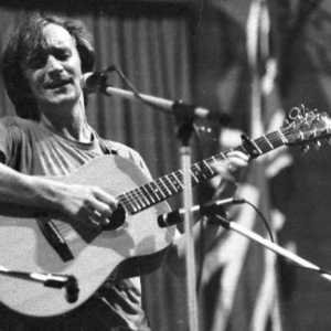 Martin Carthy concert at Lewes Con Club, Lewes on 12 November 2023