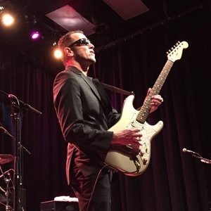 Gary Hoey concert at The City Theatre, Detroit on 07 December 2014