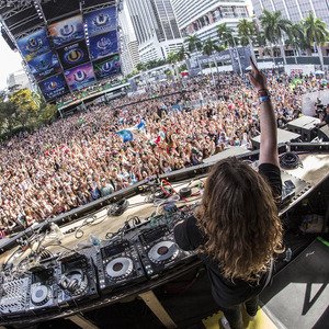 Tommy Trash concert at National Hotel, Miami Beach on 22 March 2012
