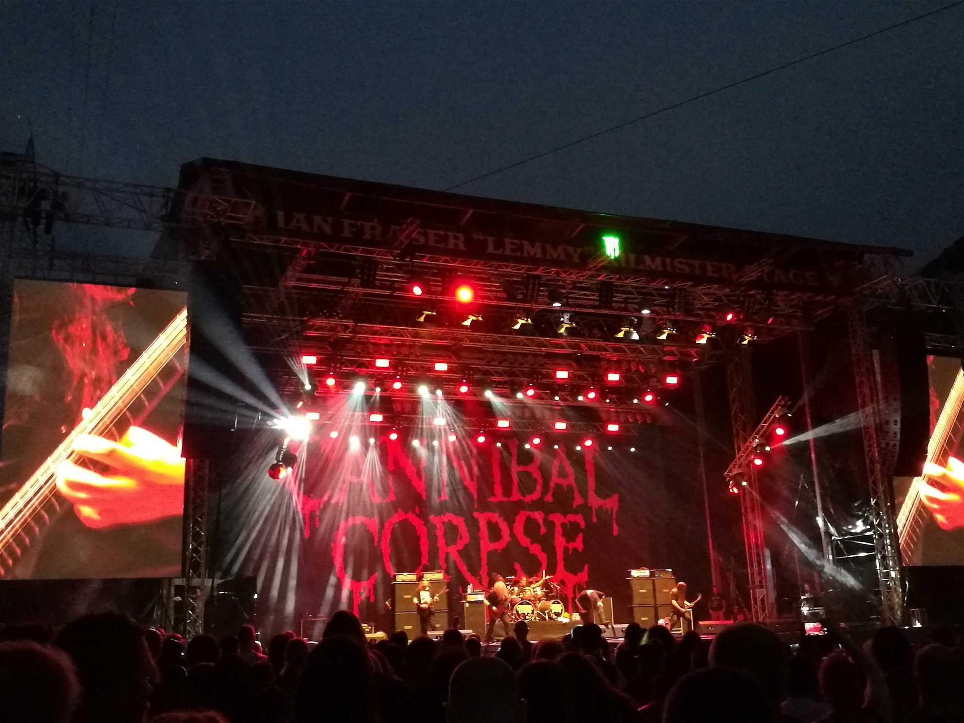  Cannibal Corpse 